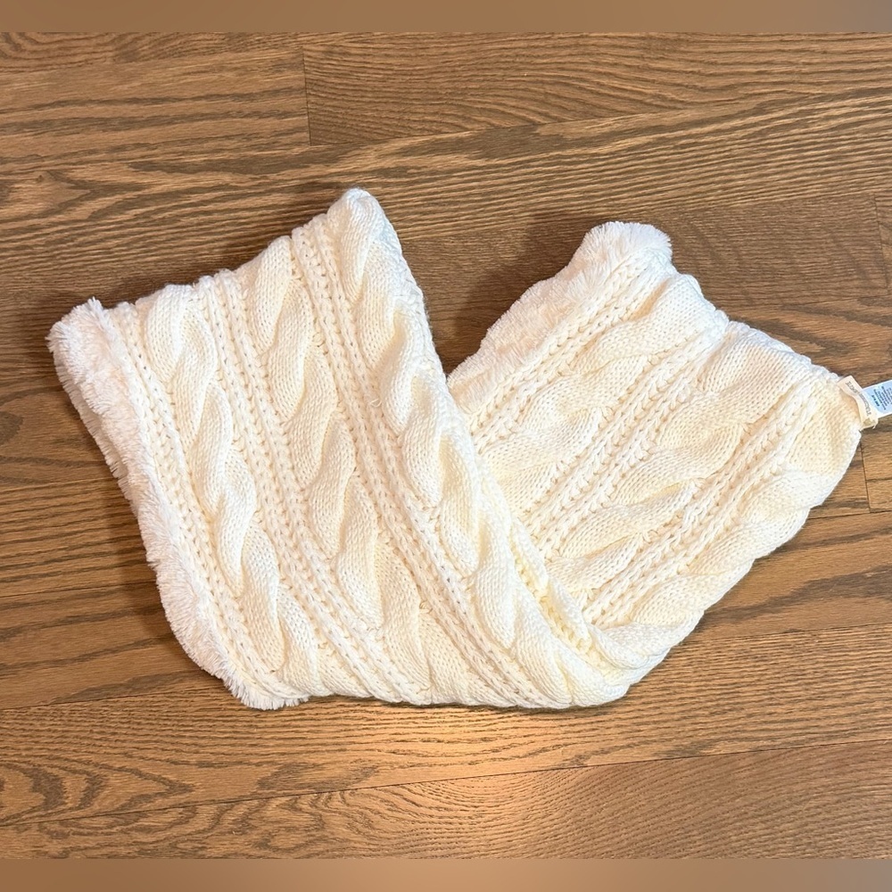 Tucker + Tate Ivory Knit infinity scarf